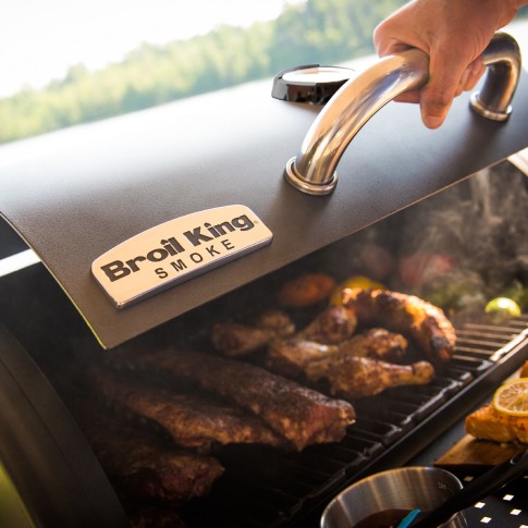 Угольный барельный гриль-коптильня Broil-King Regal OFFSET 400 в Нижнем Новгороде